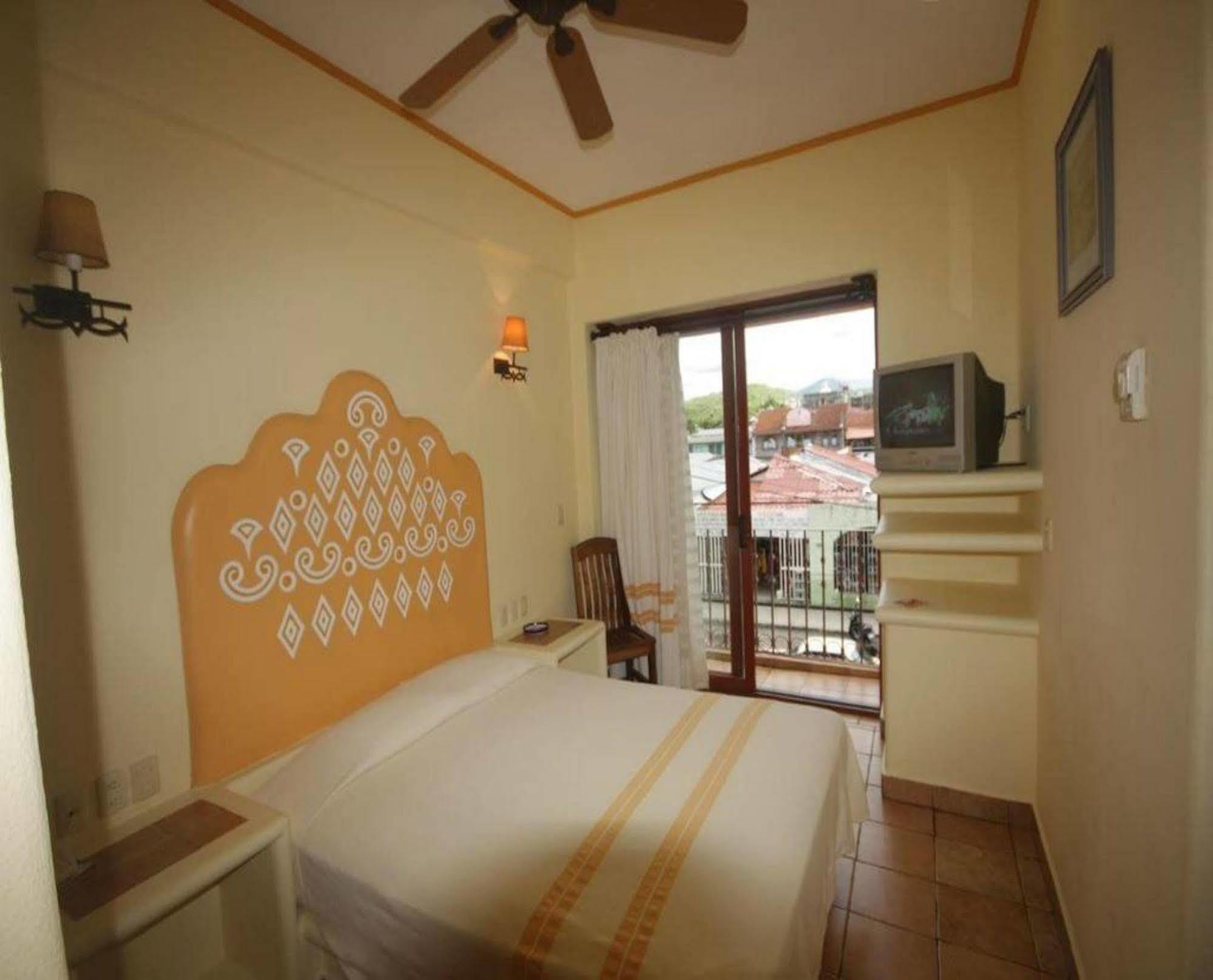 Hotel Maria Mixteca サンタ・クルス・ウアトゥルコ エクステリア 写真