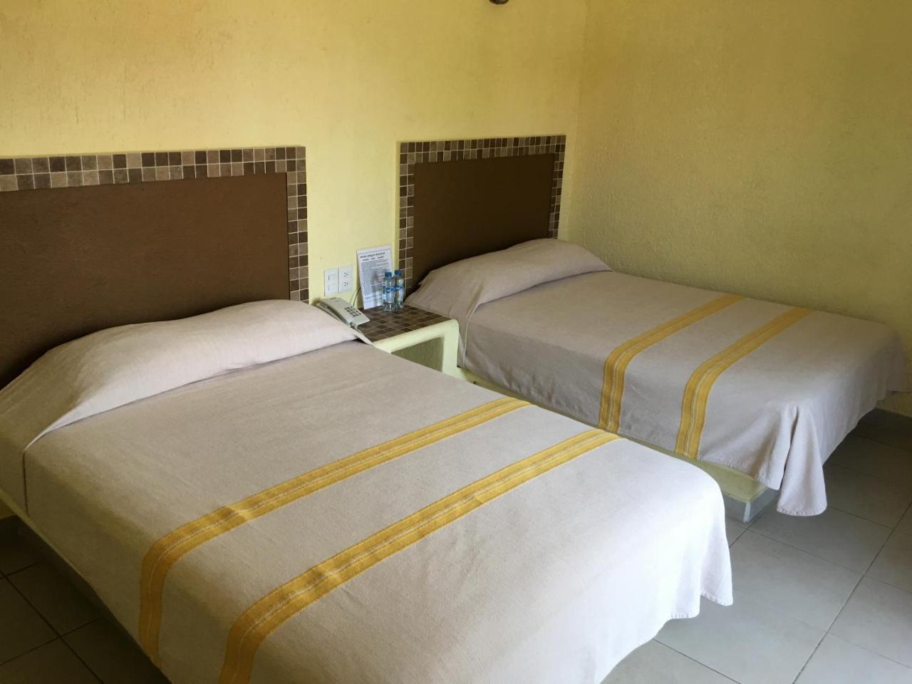 Hotel Maria Mixteca サンタ・クルス・ウアトゥルコ エクステリア 写真
